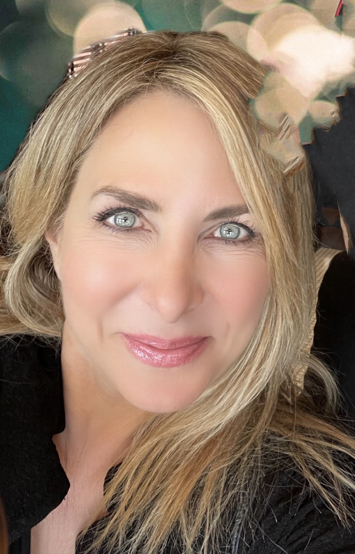 Vanessa Parker FabOver40