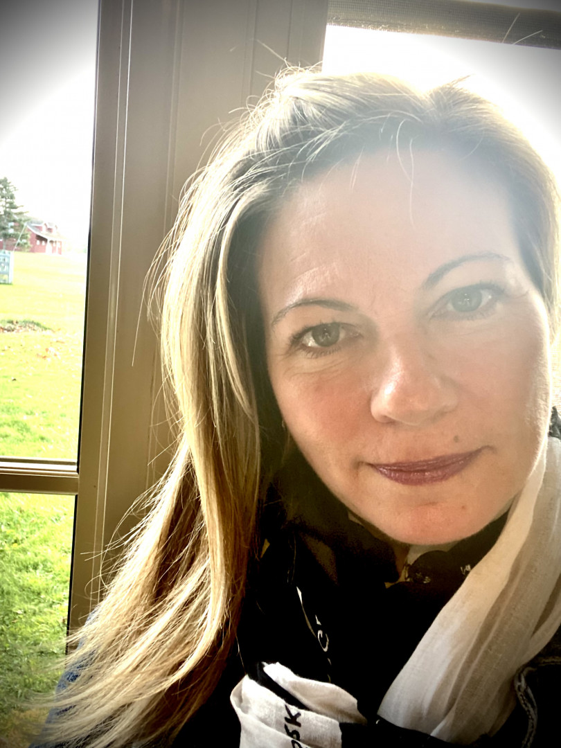 Dawna Dinsmore FabOver40