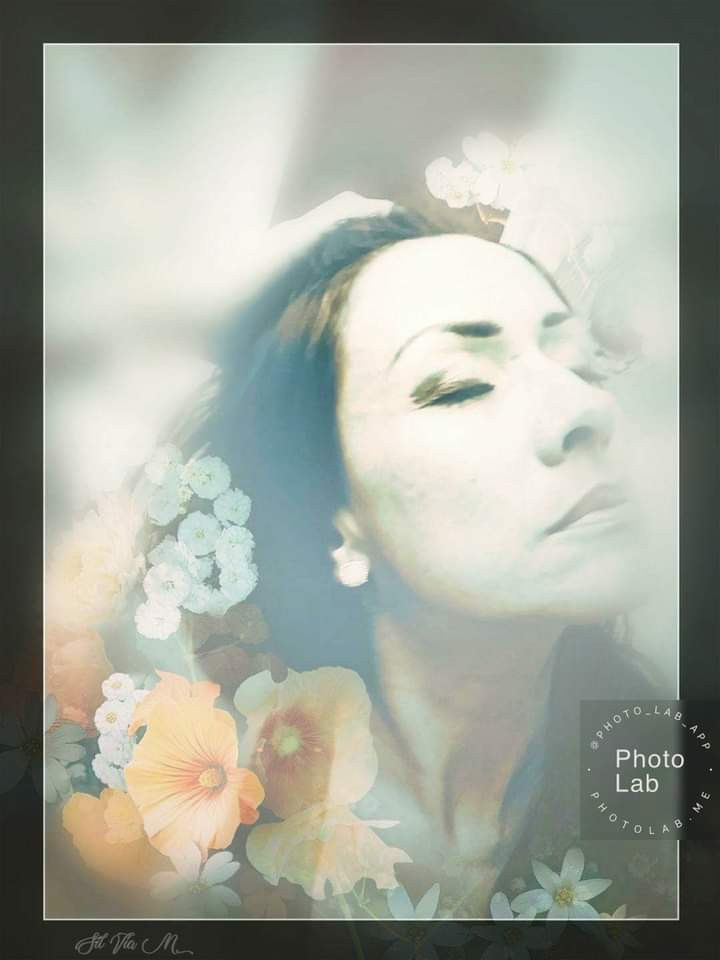 Roxanne Valencia FabOver40