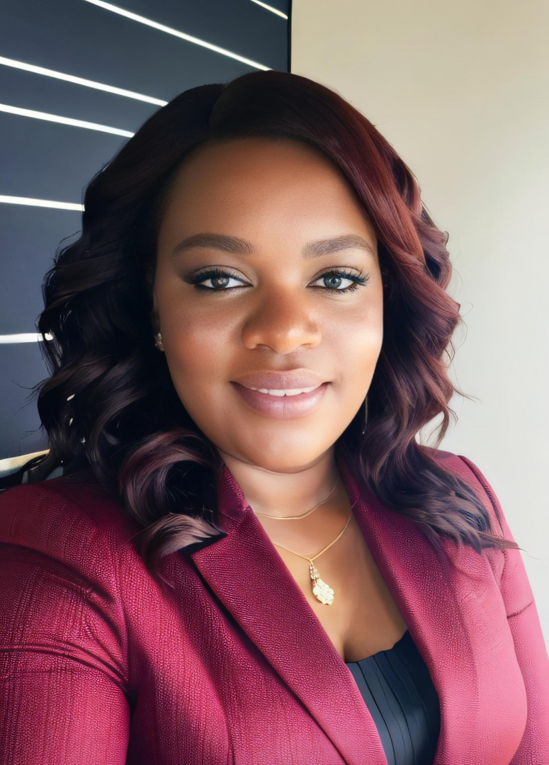 Jaleen Aduma FabOver40