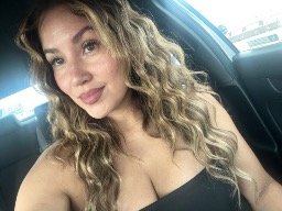 Vanessa Castillo | FabOver40