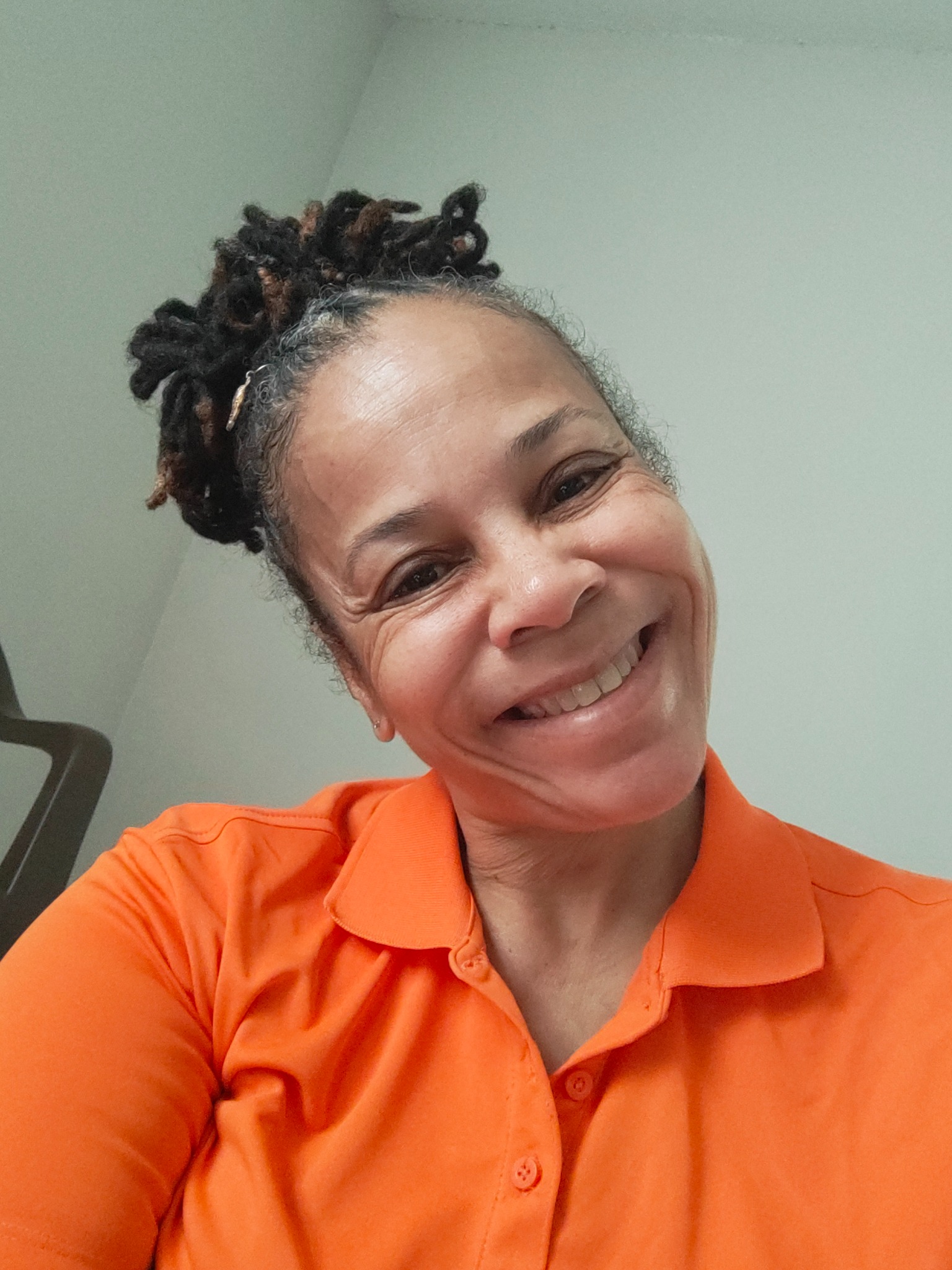 Elizabeth knight jr FabOver40