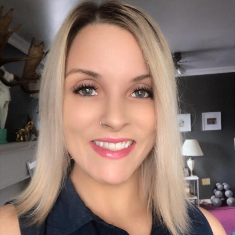 Victoria Hunter FabOver40