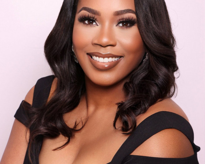 Clarissa Johnson FabOver40