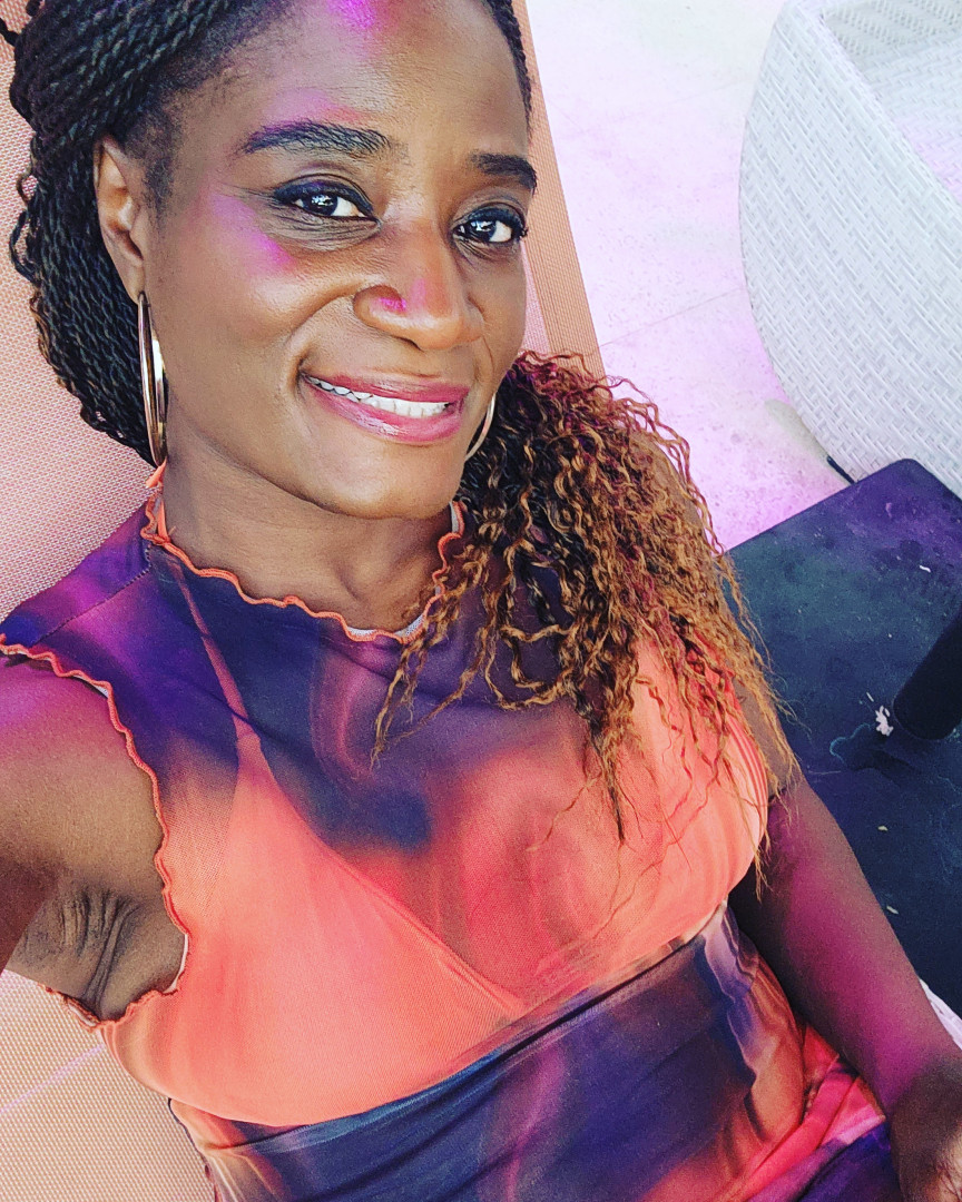 Liz Tucker FabOver40