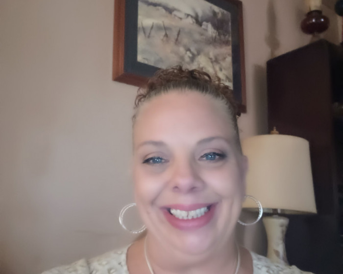 Kelly Morris FabOver40